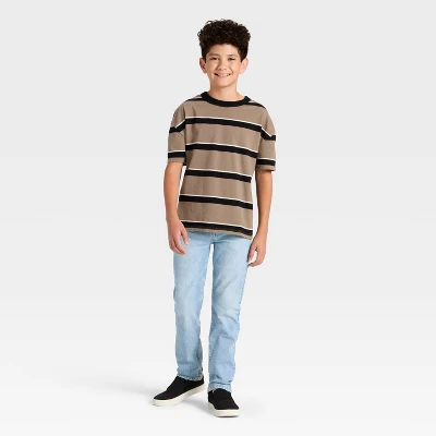 Boys' Short Sleeve Striped Oversized T-Shirt - Cat & Jack™ 4 Boys' Short Sleeve Striped Oversized T-Shirt - Cat & Jack™ - Image 2