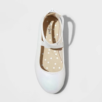 Toddler Girls' Trinity Slip-On Zipper Ballet Flats - Cat & Jack™ 4 Toddler Girls' Trinity Slip-On Zipper Ballet Flats - Cat & Jack™ - Image 2