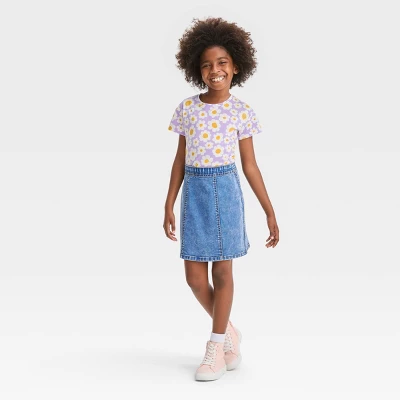 Girls' Seamed Front Jean Skirt - Cat & Jack™ Medium Wash 4 Girls' Seamed Front Jean Skirt - Cat & Jack™ Medium Wash - Image 2