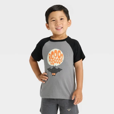 Toddler Boys' Short Sleeve Halloween T-Shirt And Shorts Set - Cat & Jack™ 4 Toddler Boys' Short Sleeve Halloween T-Shirt And Shorts Set - Cat & Jack™ - Image 2