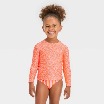 Toddler Girls' Rash Guard Set - Cat & Jack™ 6 Toddler Girls' Rash Guard Set - Cat & Jack™ - Image 4
