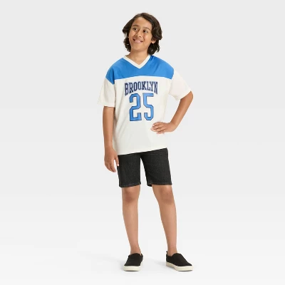 Boys' Short Sleeve Printed Jersey - Cat & Jack™ 5 Boys' Short Sleeve Printed Jersey - Cat & Jack™ - Image 3