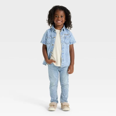 Toddler Boys' Short Sleeve Embroidered Denim Button-Up Shirt - Cat & Jack™ Medium Wash 5 Toddler Boys' Short Sleeve Embroidered Denim Button-Up Shirt - Cat & Jack™ Medium Wash - Image 3