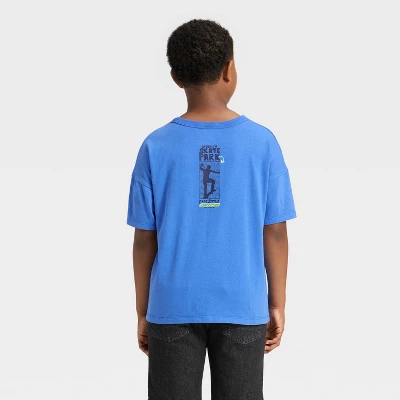 Boys' Short Sleeve Relaxed Oversized Fit T-Shirt - Cat & Jack™ 4 Boys' Short Sleeve Relaxed Oversized Fit T-Shirt - Cat & Jack™ - Image 2