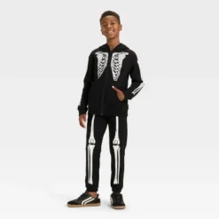 Boys' Halloween 'Glow In The Dark' Zip-Up Hooded Sweatshirt - Cat & Jack™ Black 7 Boys' Halloween 'Glow In The Dark' Zip-Up Hooded Sweatshirt - Cat & Jack™ Black -Kid Clothing GUEST 734537cc da39 4b36 8170 56b171ebb8a4