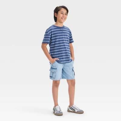 Boys' 'At The Knee' Pull-On Cargo Denim Shorts - Cat & Jack™ 4 Boys' 'At The Knee' Pull-On Cargo Denim Shorts - Cat & Jack™ - Image 2
