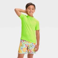 Boys' Solid Rash Guard Top - Cat & Jack™ Lime Green 7 Boys' Solid Rash Guard Top - Cat & Jack™ Lime Green -Kid Clothing GUEST 85e4ffd1 4593 4c51 89cd c37dc48794f5