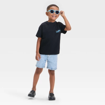 Toddler Boys' Short Sleeve Skateboarding Dino T-Shirt - Cat & Jack™ Black 5 Toddler Boys' Short Sleeve Skateboarding Dino T-Shirt - Cat & Jack™ Black - Image 3