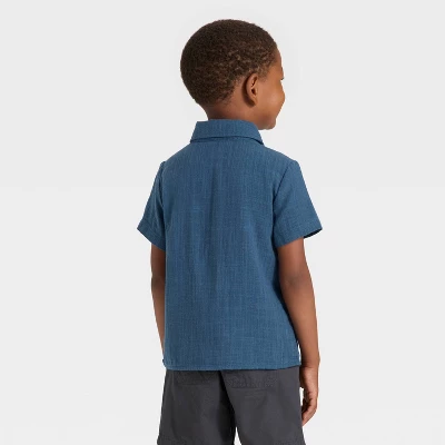 Toddler Boys' Short Sleeve Woven Shirt - Cat & Jack™ 3 Toddler Boys' Short Sleeve Woven Shirt - Cat & Jack™