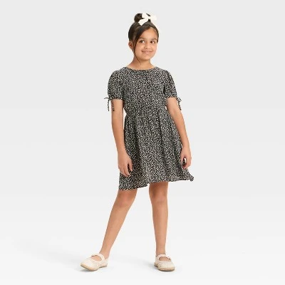 Girls' Short Sleeve Woven Dress - Cat & Jack™ 4 Girls' Short Sleeve Woven Dress - Cat & Jack™ - Image 2