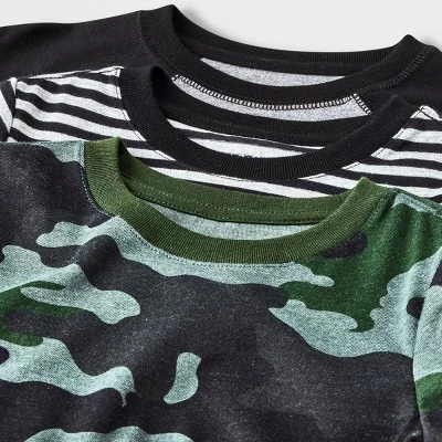 Toddler Boys' 3pk Camoflauge Short Sleeve Shirt - Cat & Jack™ Gray/Black 4 Toddler Boys' 3pk Camoflauge Short Sleeve Shirt - Cat & Jack™ Gray/Black - Image 2