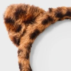 Girls' Leopard Printed Faux Fur Headband - Cat & Jack™ 6 Girls' Leopard Printed Faux Fur Headband - Cat & Jack™ -Kid Clothing GUEST f1ad6560 1cda 4a36 a4b8 113e15b0c134